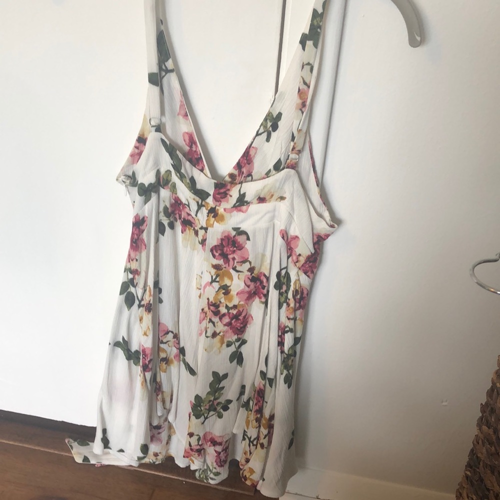Flower romper - Picture 2 of 2